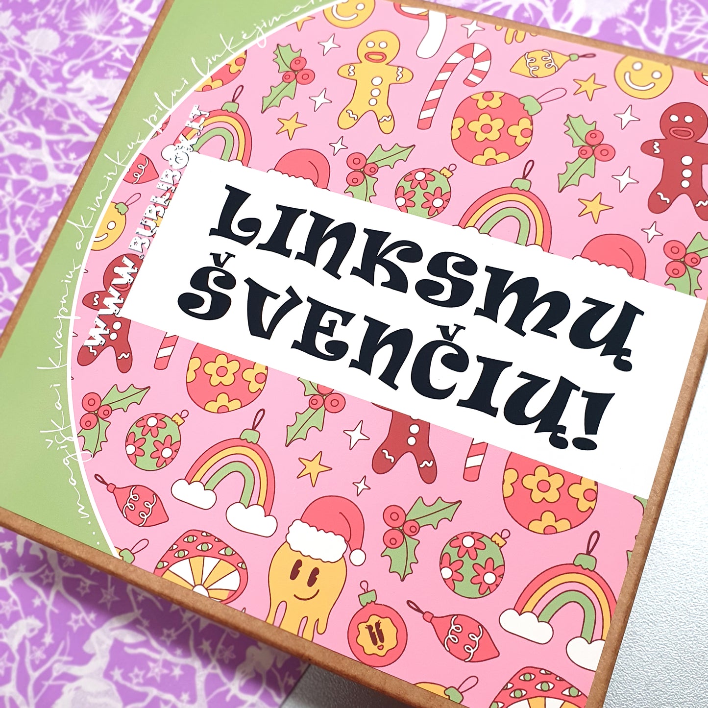 KALĖDINĖ DĖŽUTĖ: tripxmas