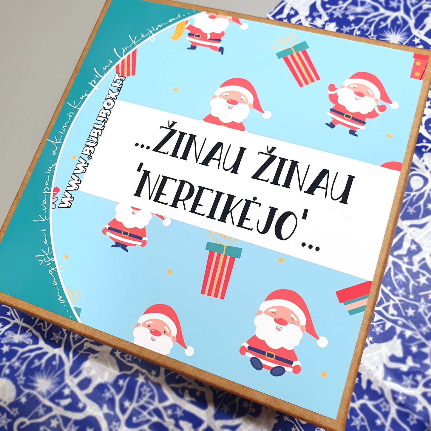 KALĖDINĖ DĖŽUTĖ: žinau žinau