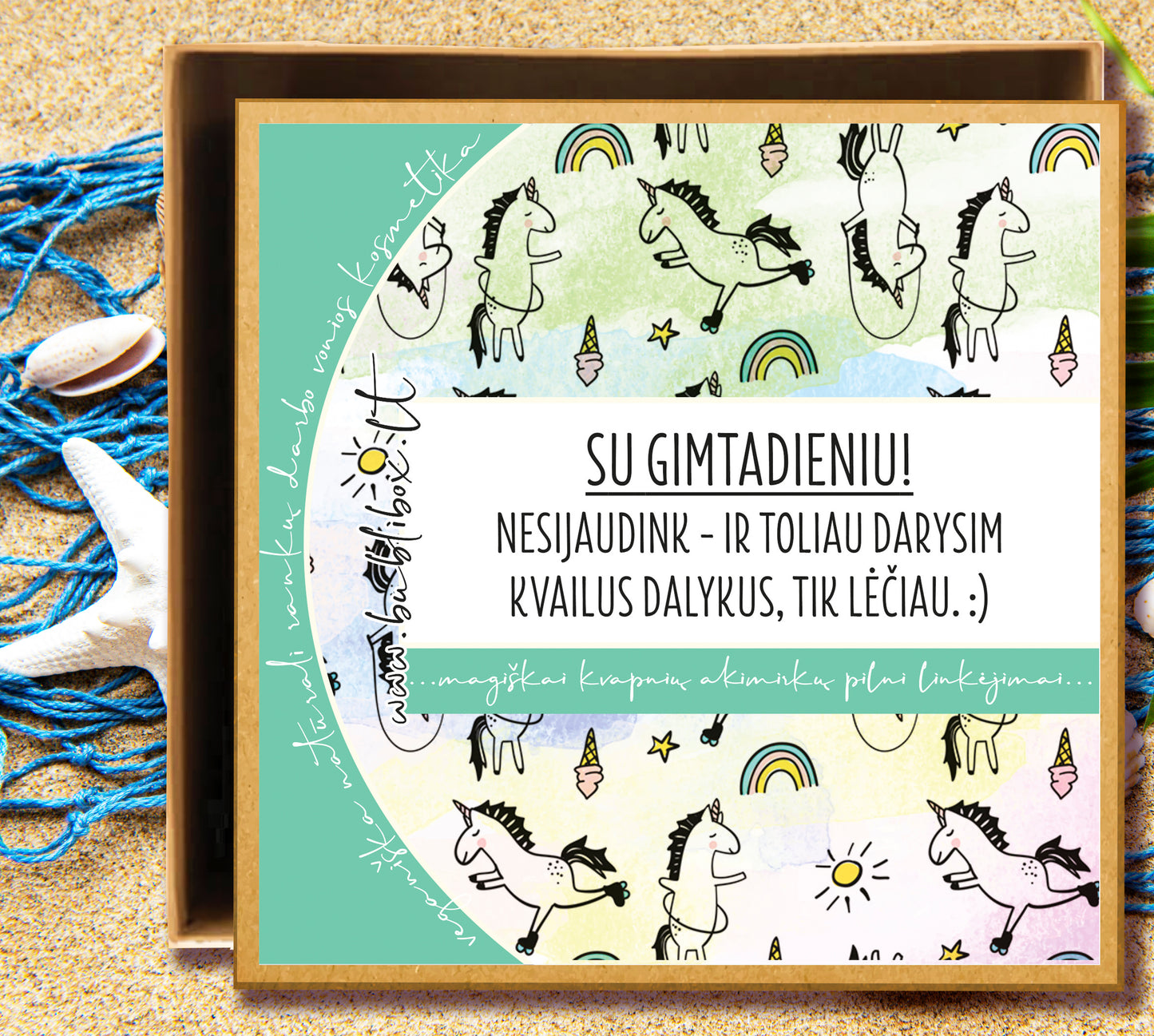 DOVANOS ĮPAKAVIMAS: tik lėčiau