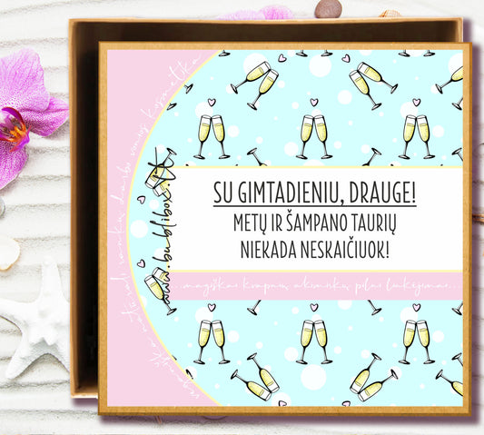 DOVANOS ĮPAKAVIMAS: #šampanėja jau